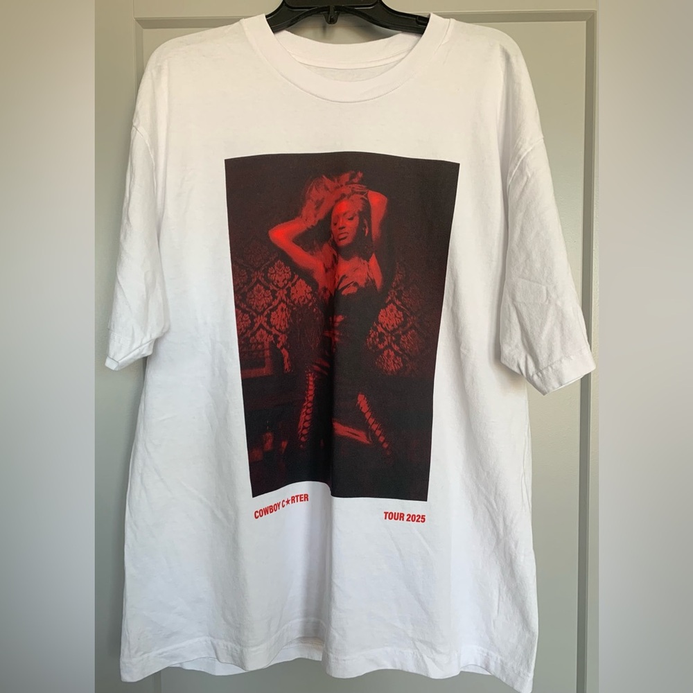 New Beyoncé Cowboy Carter Tour 2025 T-Shirt Atlanta Exclusive White Size XL